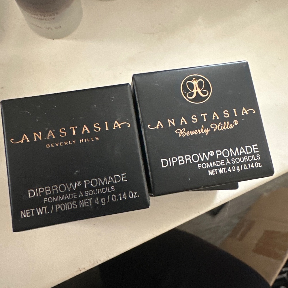 Anastasia dip brow pomade soft brown